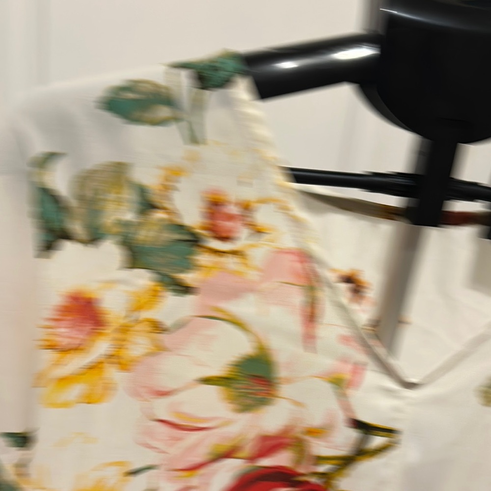 Cream and Pink Tie Front Blouse with Relaxed Fit size M box 5 - Picture 5 of 8